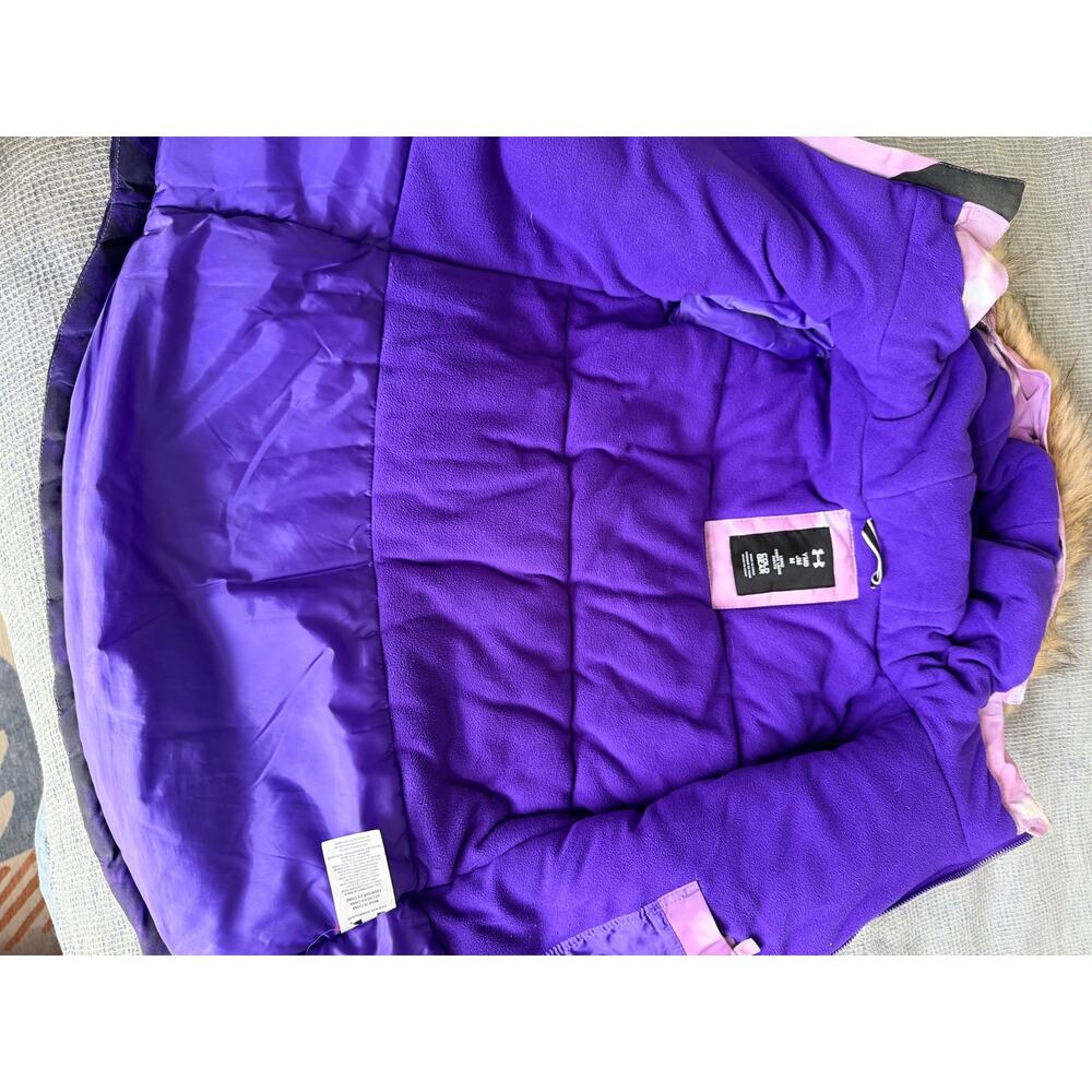 Under Armour Girls ColdGear Infrared Ombre Winter Jacket - Picture 9 of 11